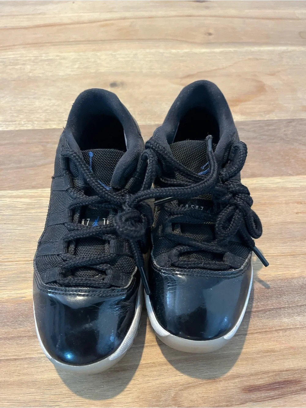 Jordan Black Low-Top Patent Leather Sneakers